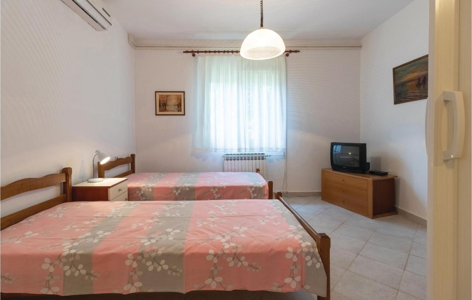 Nice Apartment In Zadar With Kitchen Exteriér fotografie